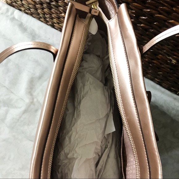 ♠️SOLD♠️ - Picture 4 of 6